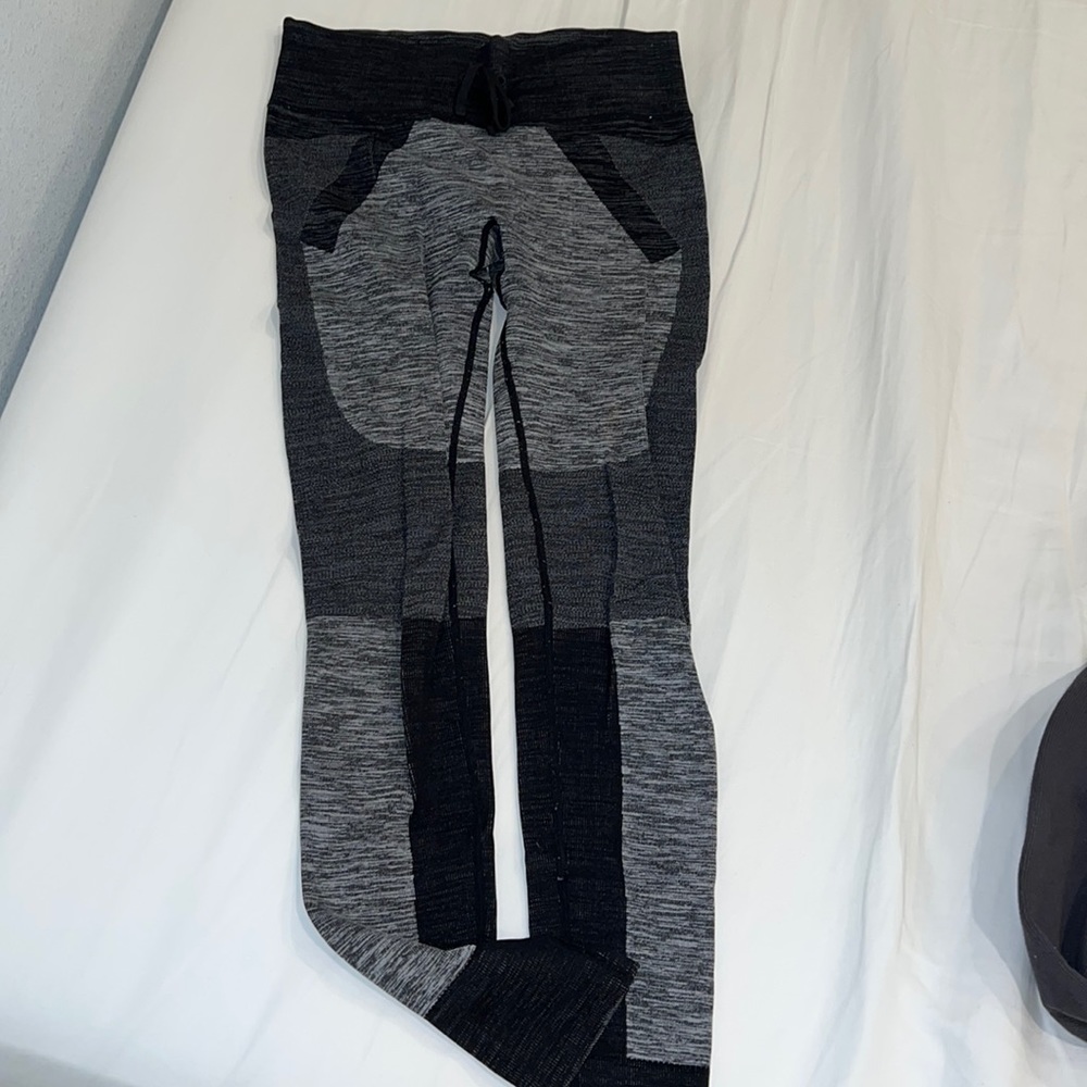 Hard tail legging